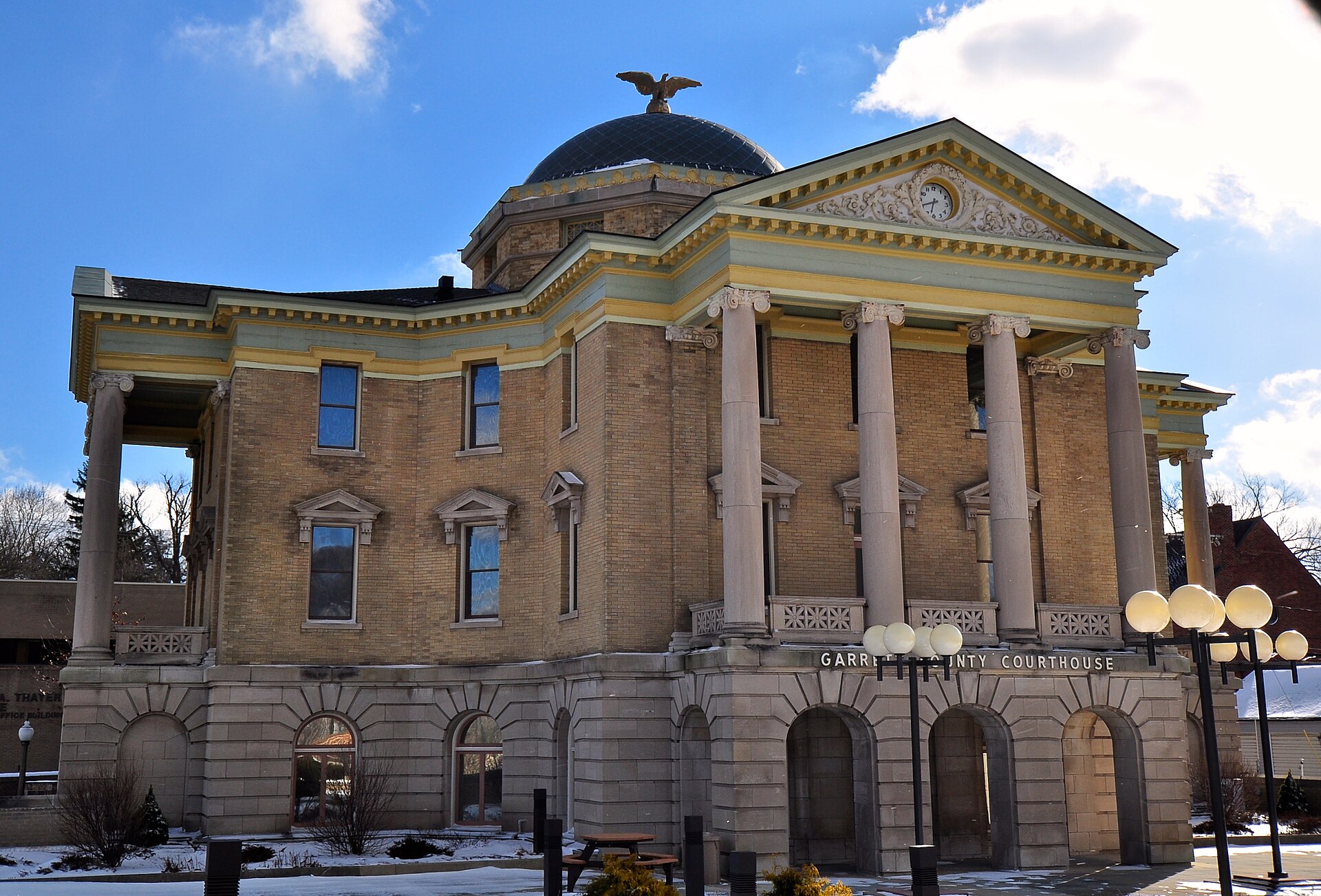Garrett County Courthouse located in Oakland, Maryland