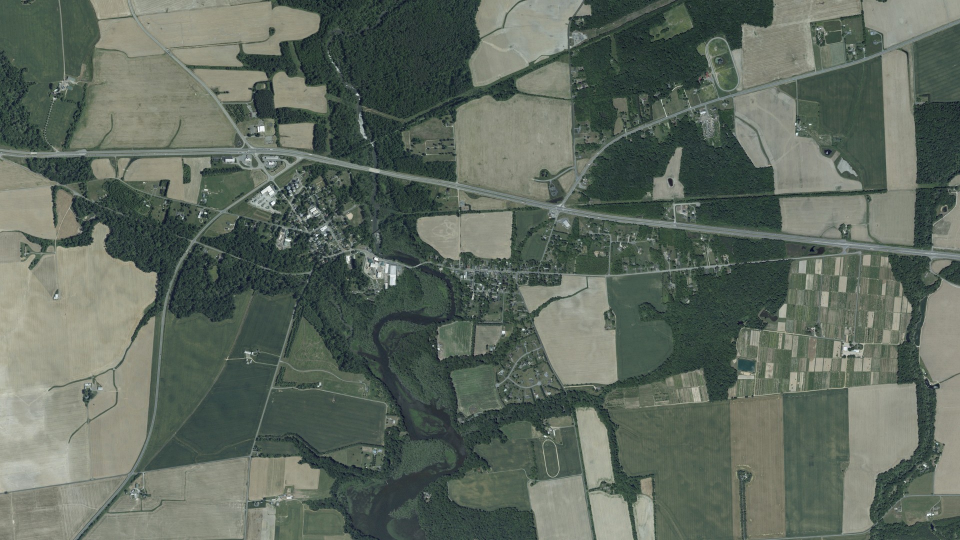 Natural-color aerial photograph of land around Hillsboro, Maryland
