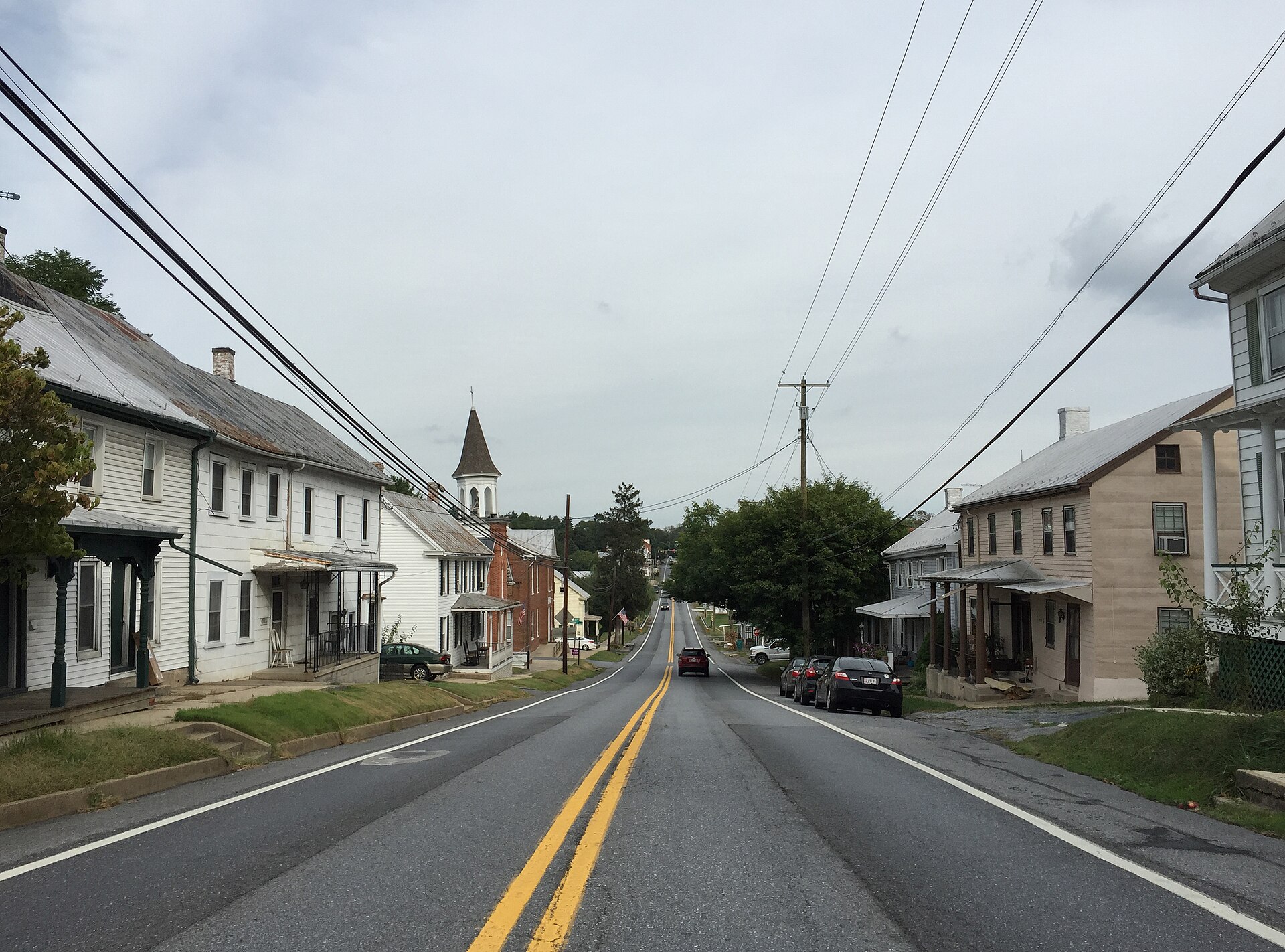 View east along Maryland State Route 26 (Liberty Road) between Maryland State Route 550 (Woodsboro Road) and Trammels Alley in Libertytown, Frederick County, Maryland