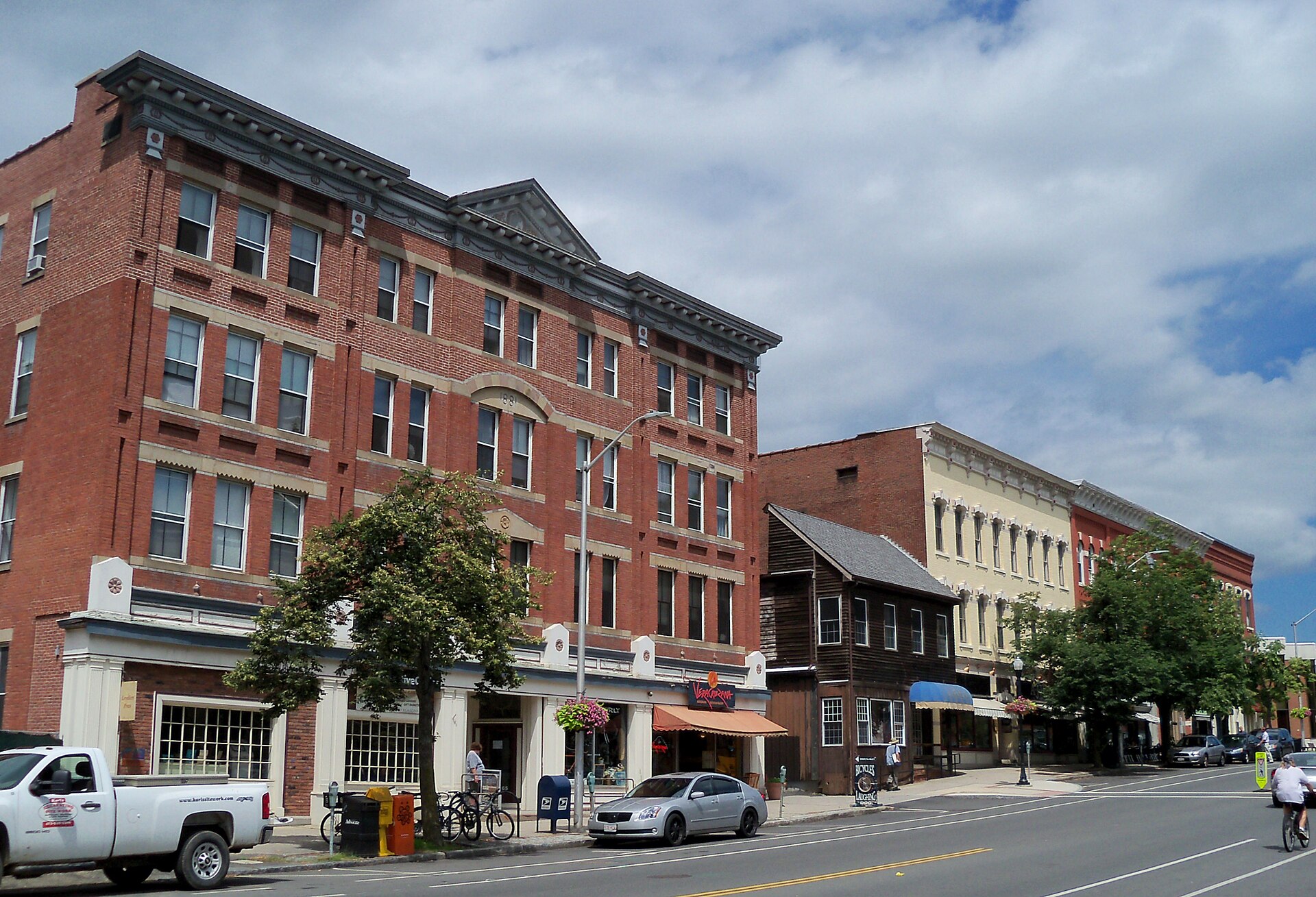 Downtown Amherst, Massachusetts, USA. — Amherst Town, Massachusetts