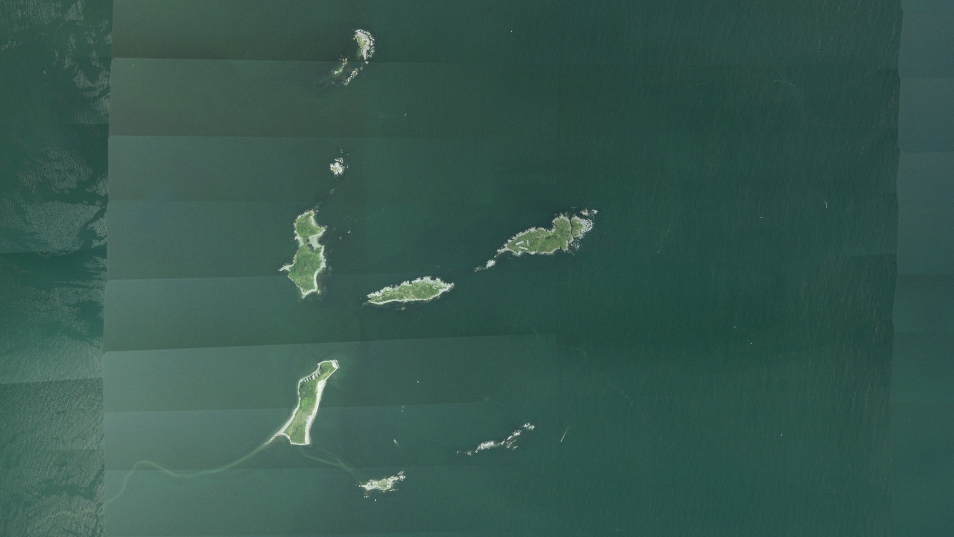 Natural-color aerial photograph of land around Hull, Massachusetts