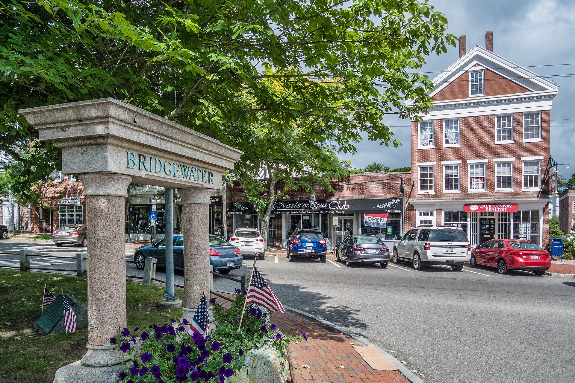 Bridgewater Central Square, Massachusetts — Bridgewater Town, Massachusetts