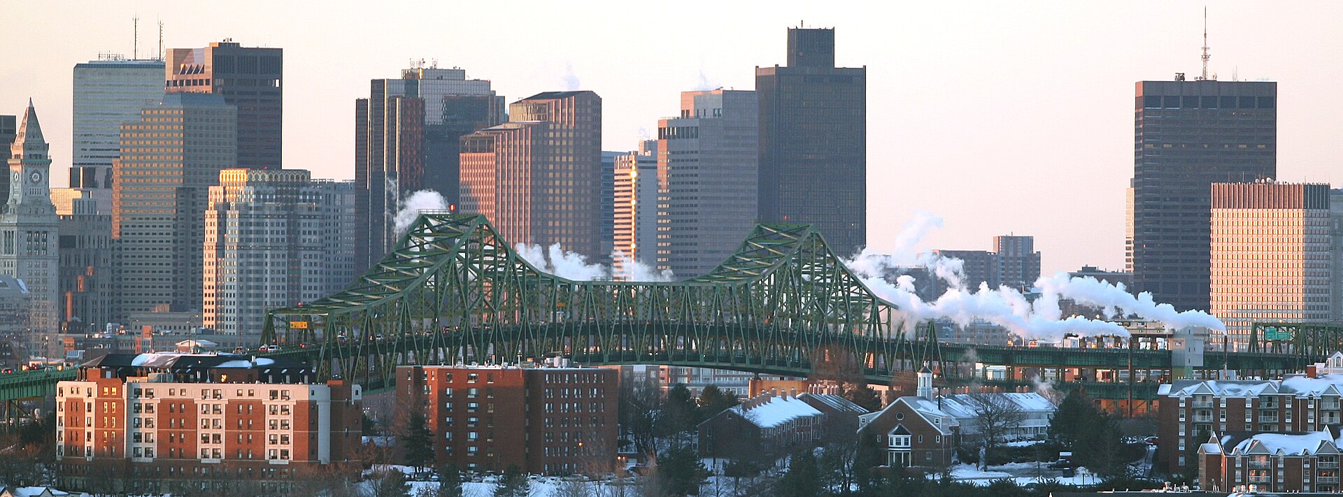 Image of the Tobin Bridge in Boston, Massachusetts. Taken from the Whidden Hospital in Everett, Massachusetts on February 15, 2007 by me. Release into public domain — Chelsea, Massachusetts