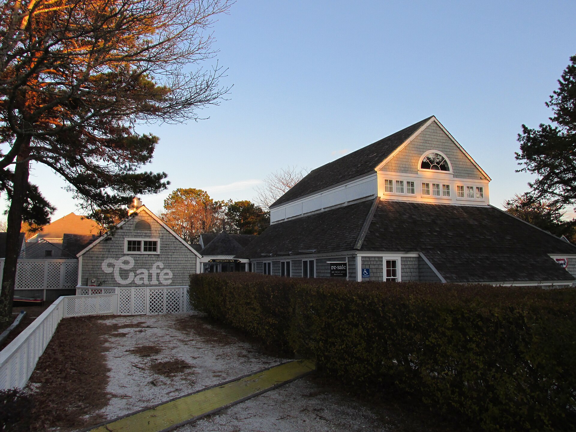 Popponesset Marketplace, New Seabury Massachusetts