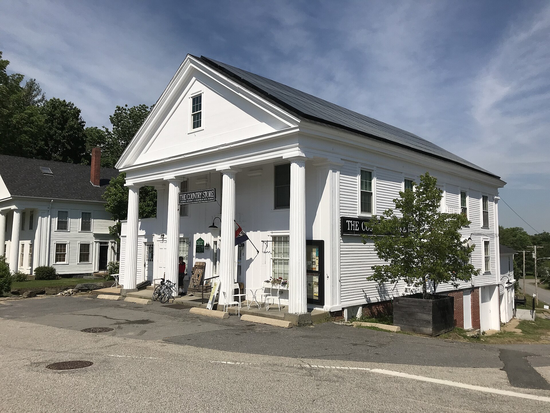 Hutchinson Country Store, Petersham Massachusetts