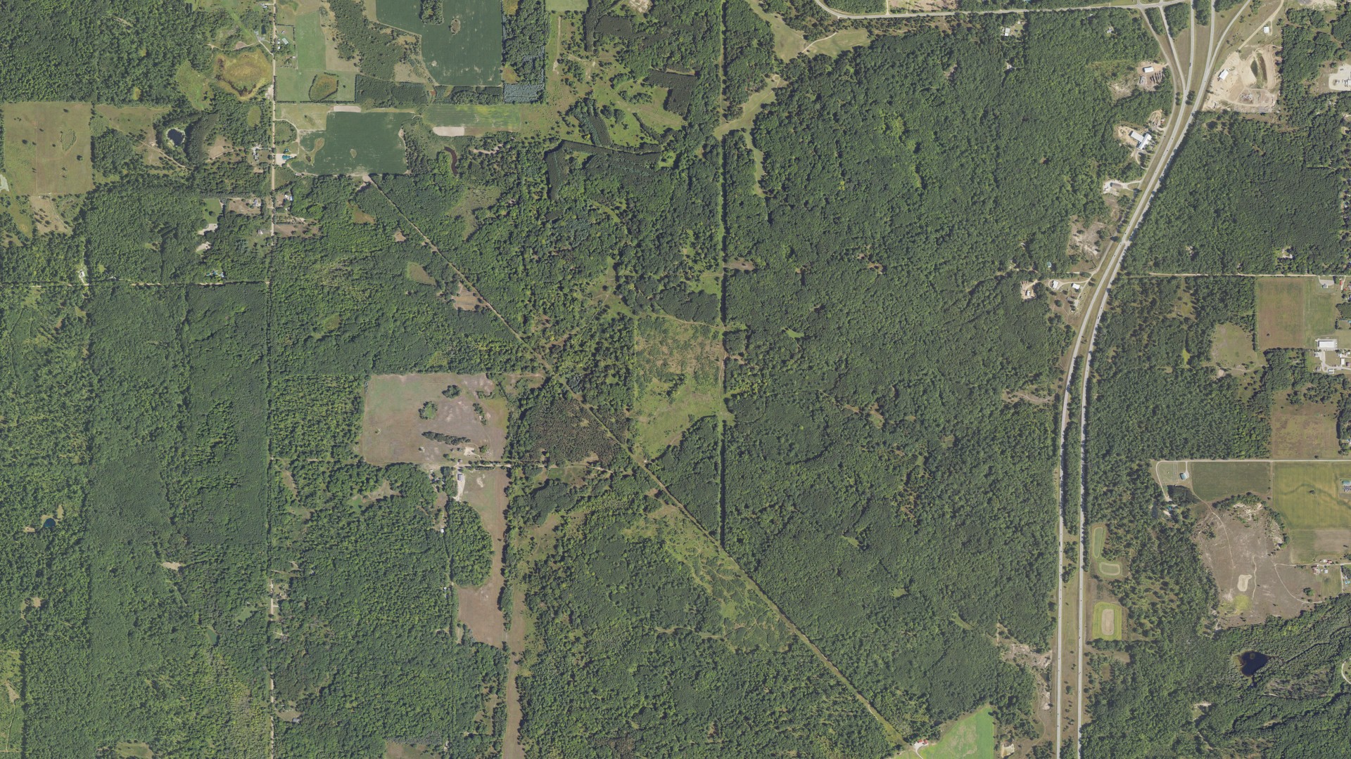 Natural-color aerial photograph of land around Hatton, Michigan