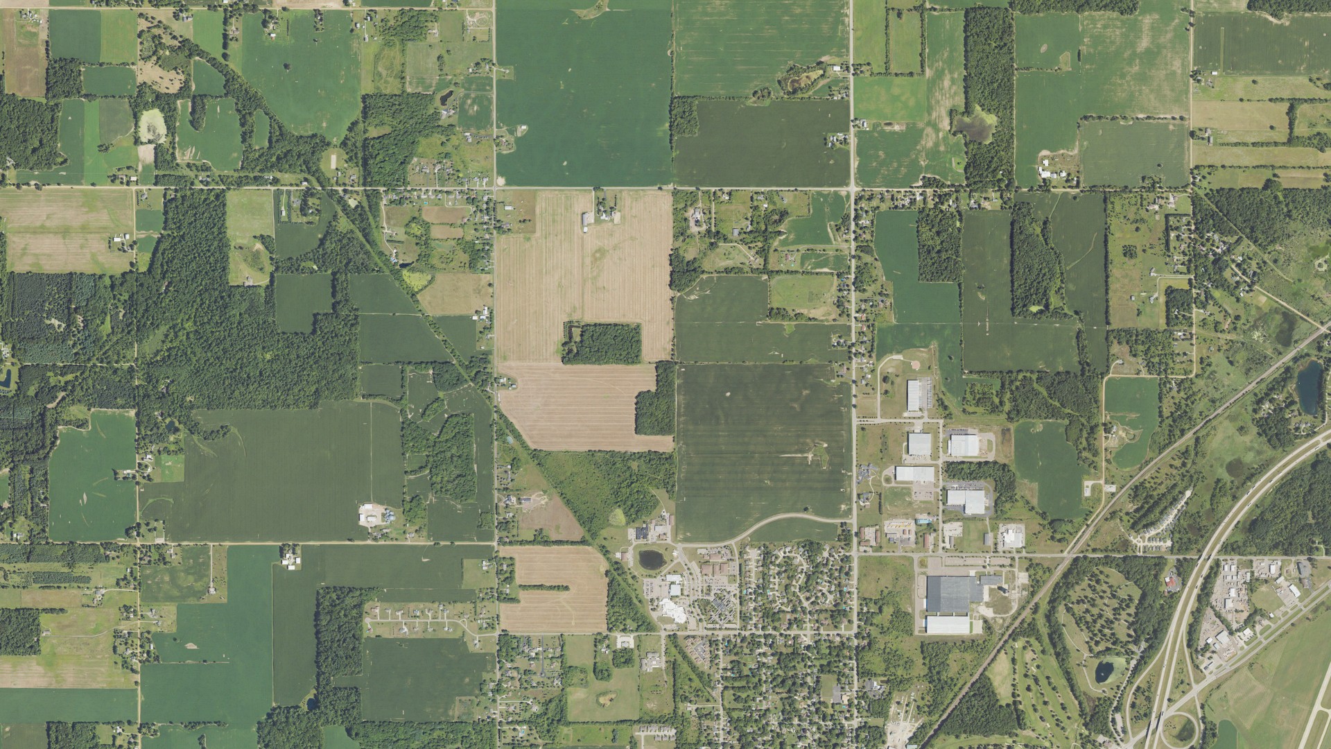 Natural-color aerial photograph of land around Eaton County, Michigan