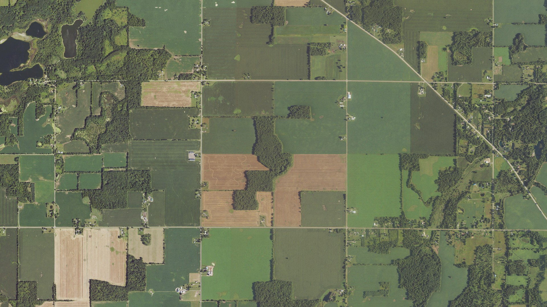 Natural-color aerial photograph of land around Sunfield, Michigan