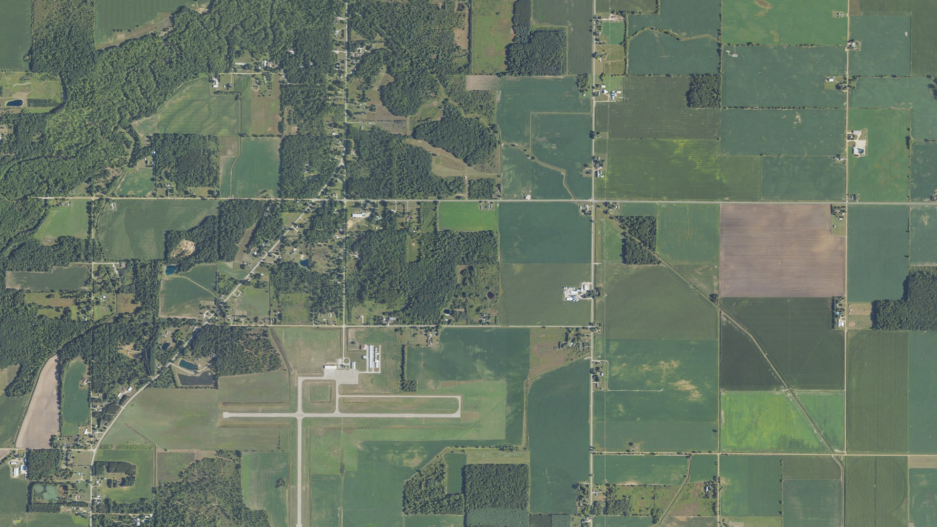 Aerial view of land around Arcada, Michigan