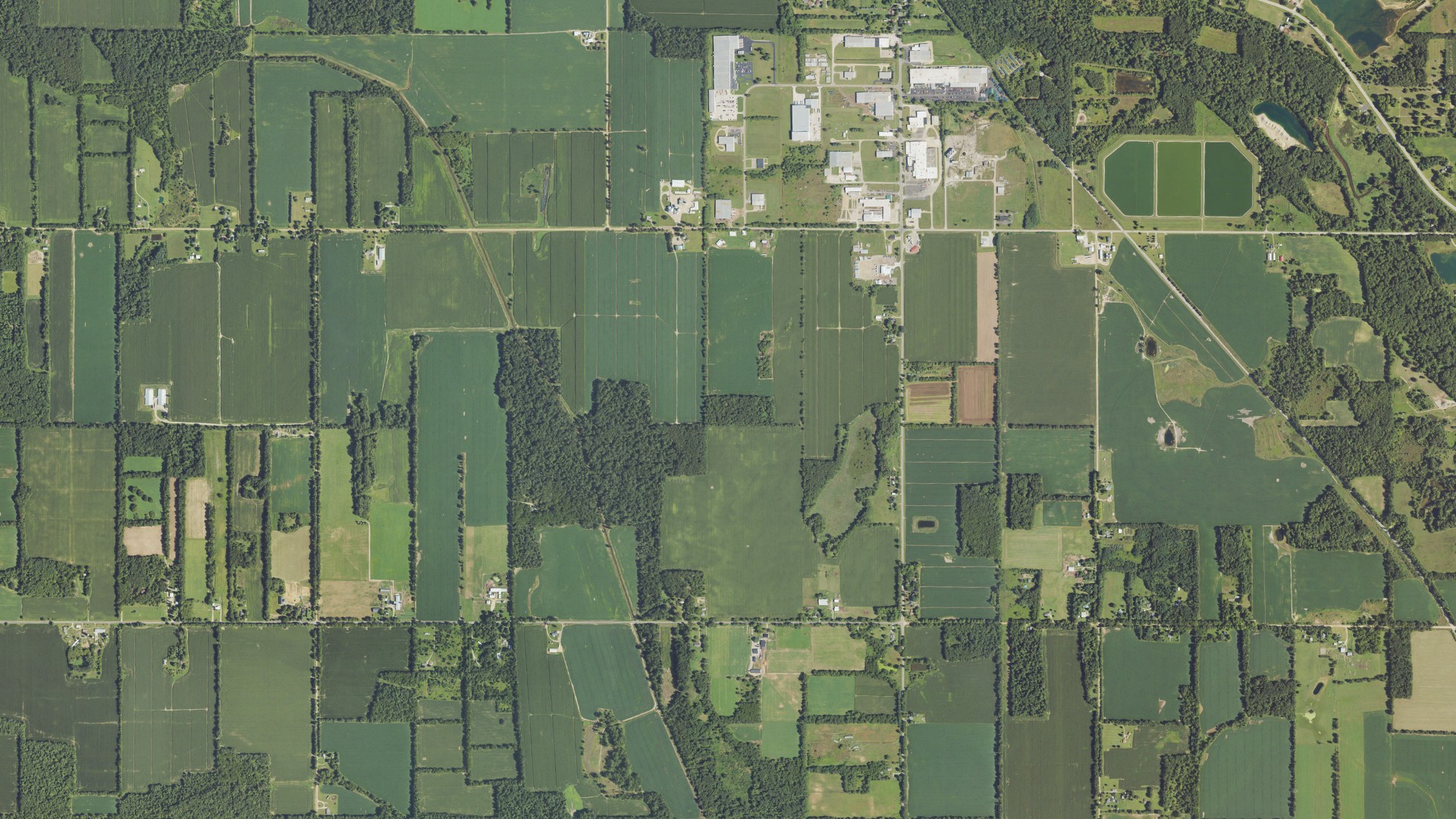 Natural-color aerial photograph of land around Litchfield, Michigan