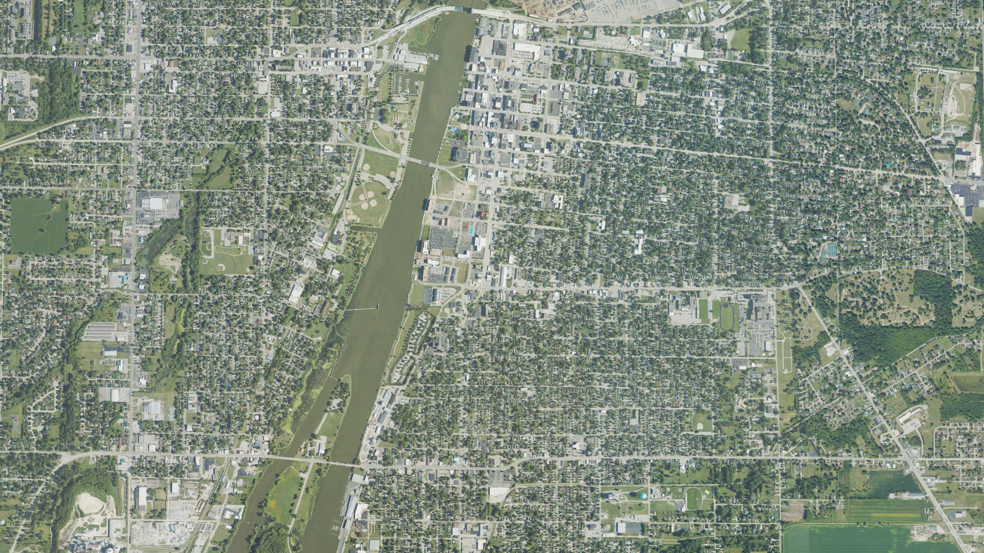 Natural-color aerial photograph of land around Bay City, Michigan
