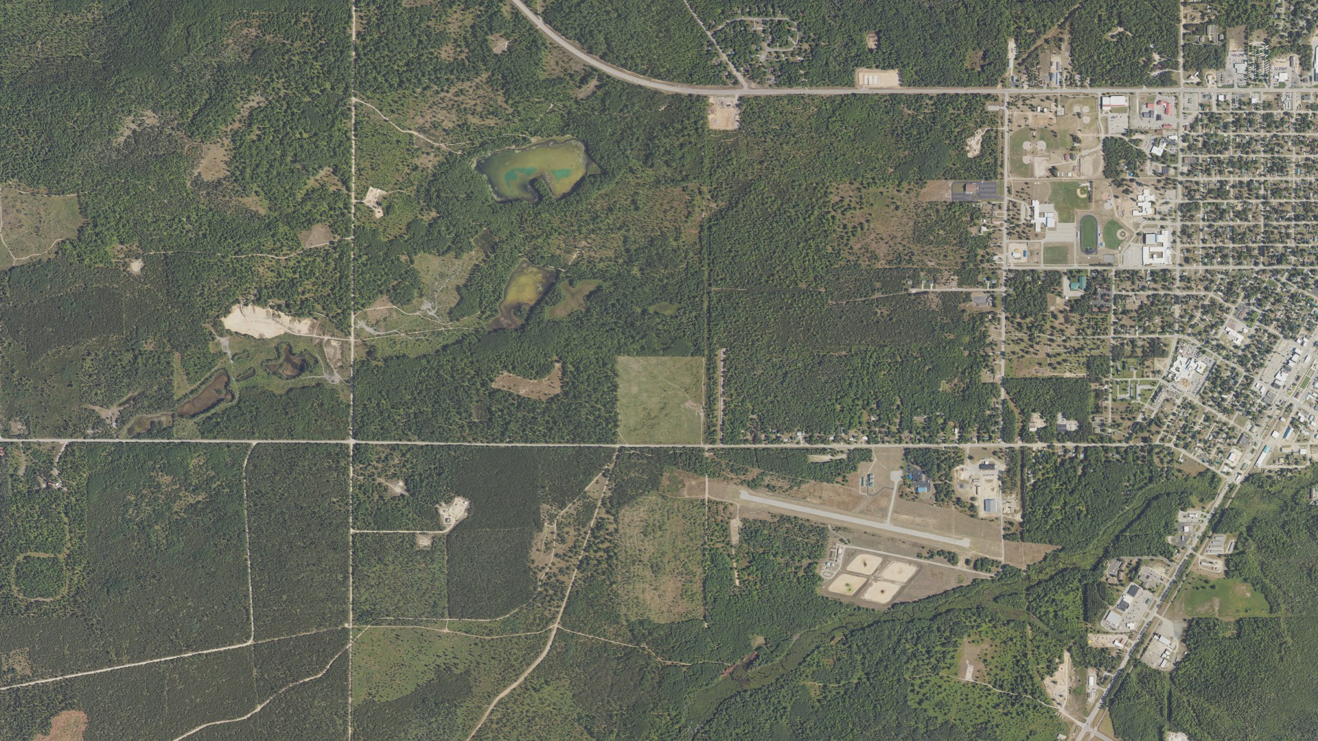 Natural-color aerial photograph of land around Kalkaska, Michigan