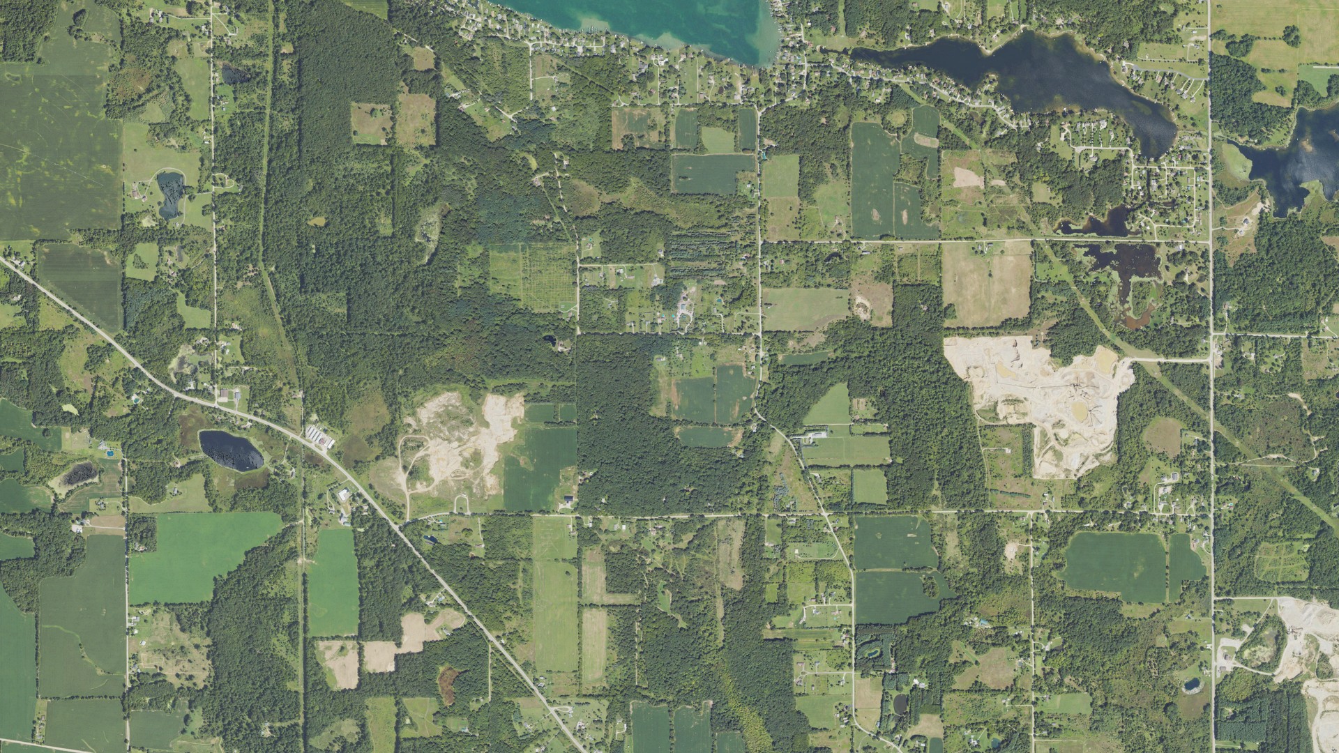 Aerial view of land around Woodstock, Michigan