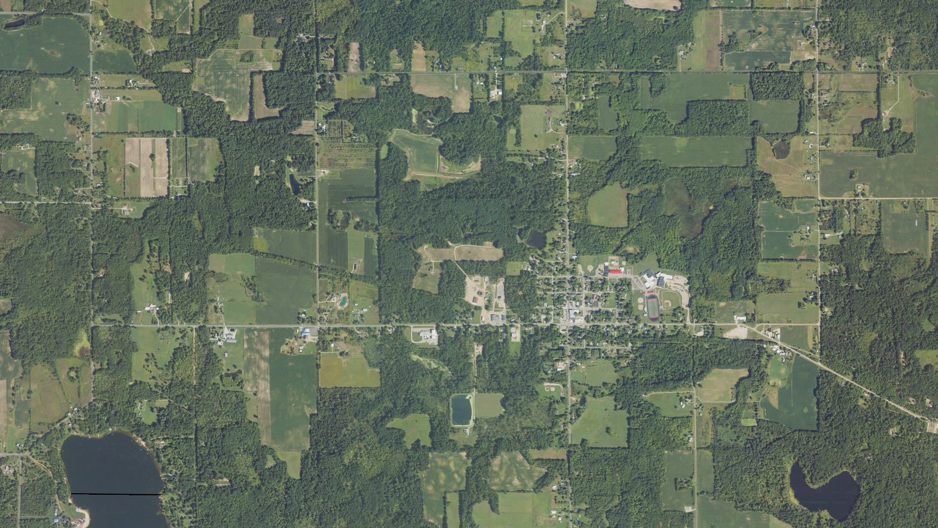 Natural-color aerial photograph of land around Bloomingdale, Michigan