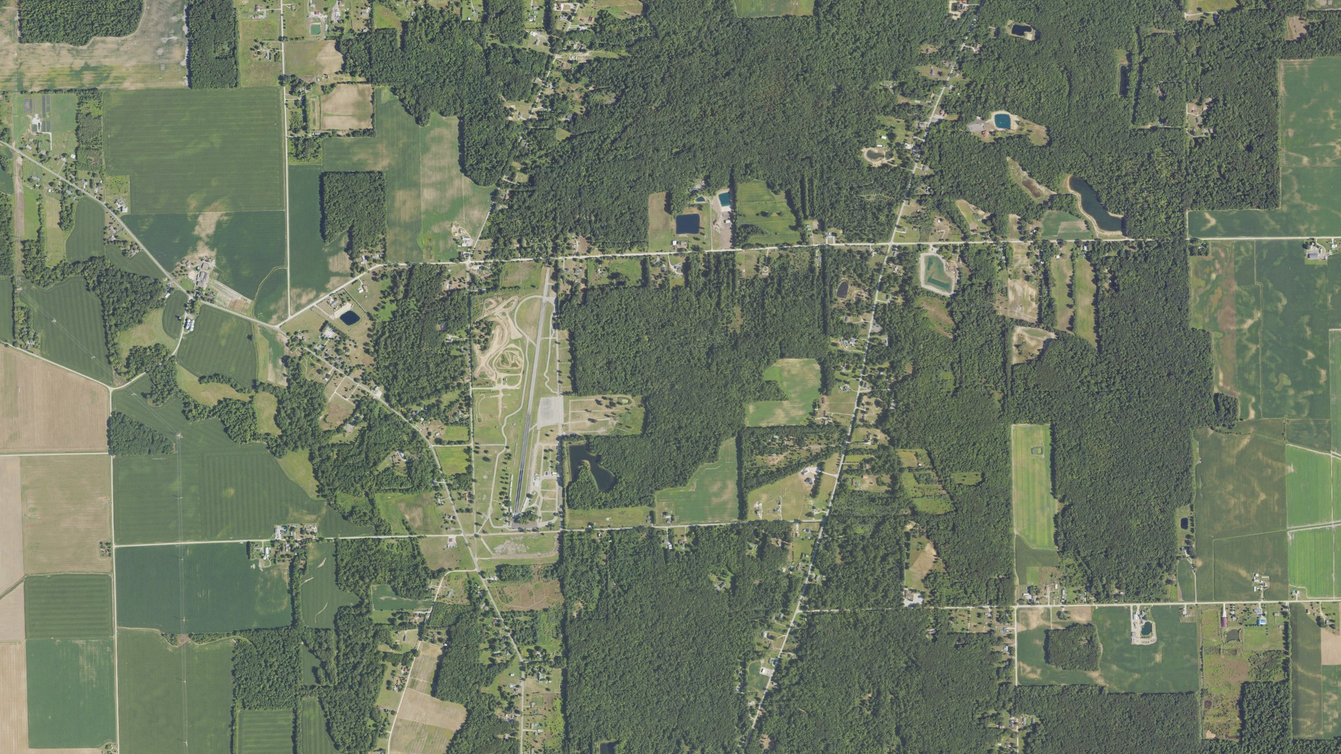Aerial view of land around London, Michigan