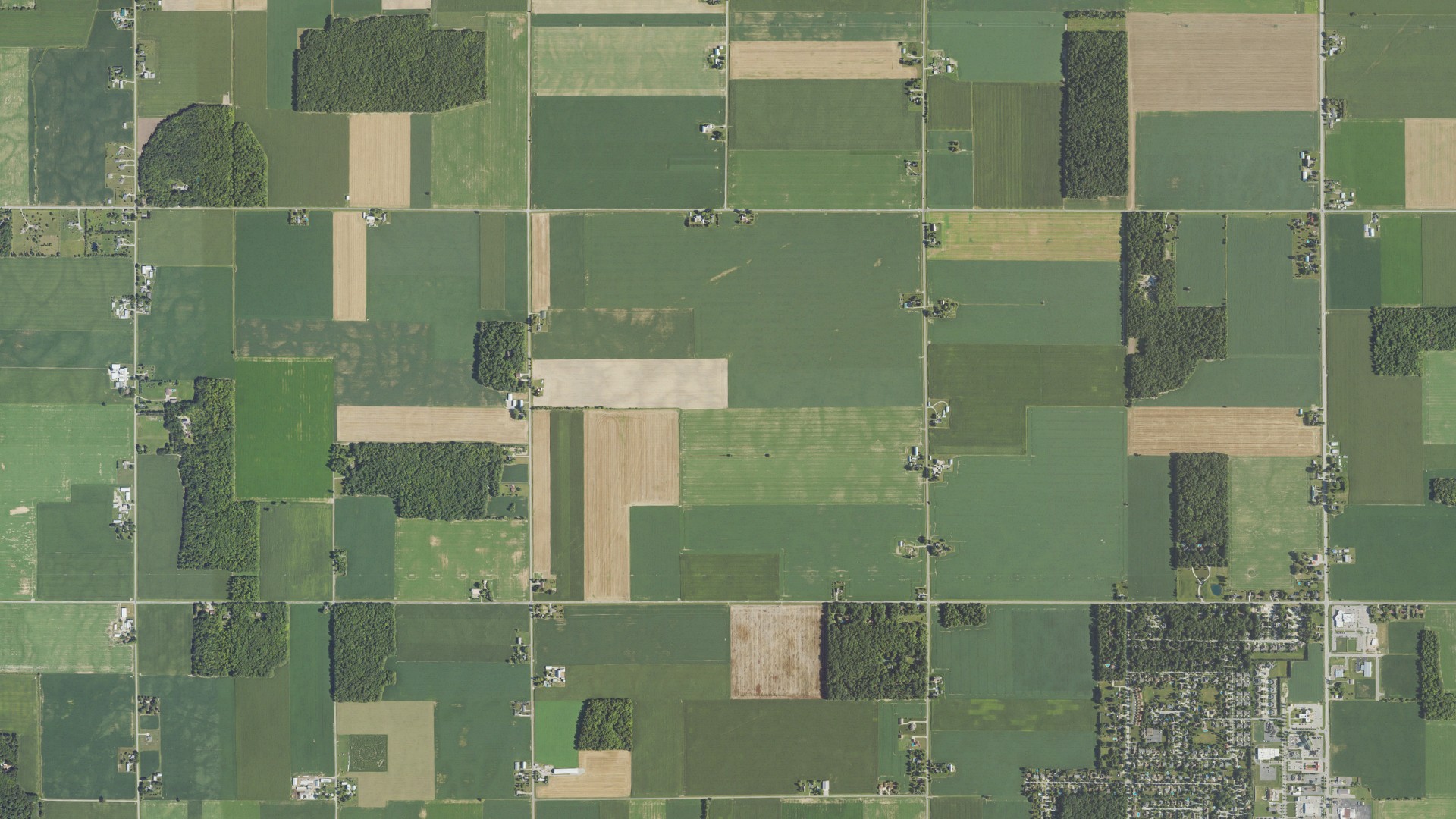 Aerial view of land around Frankenmuth, Michigan