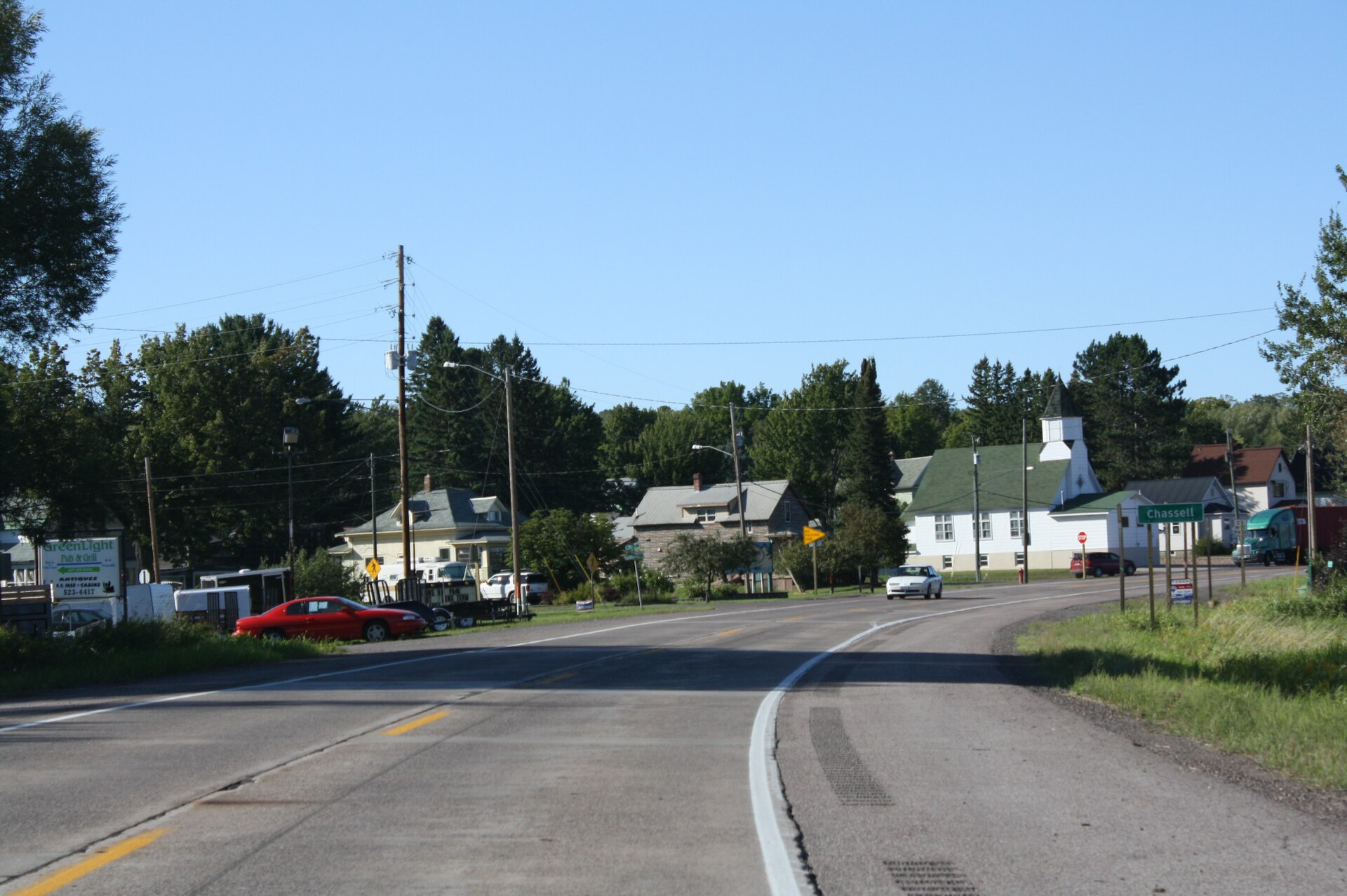 The sign for w:Chassell, Michigan on w:U.S. Route 41. This file was uploaded with Commonist.