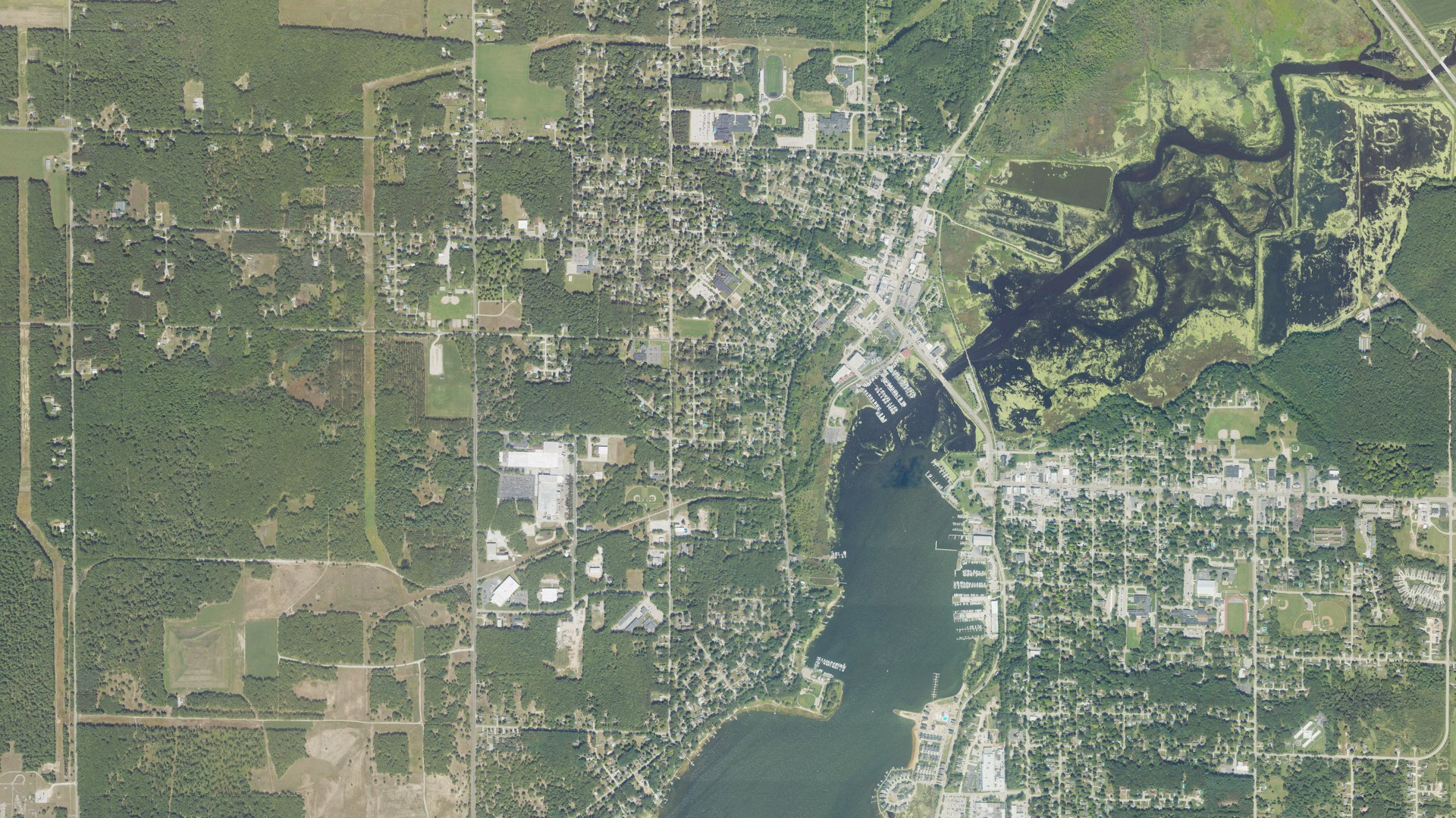 Natural-color aerial photograph of land around Montague, Michigan