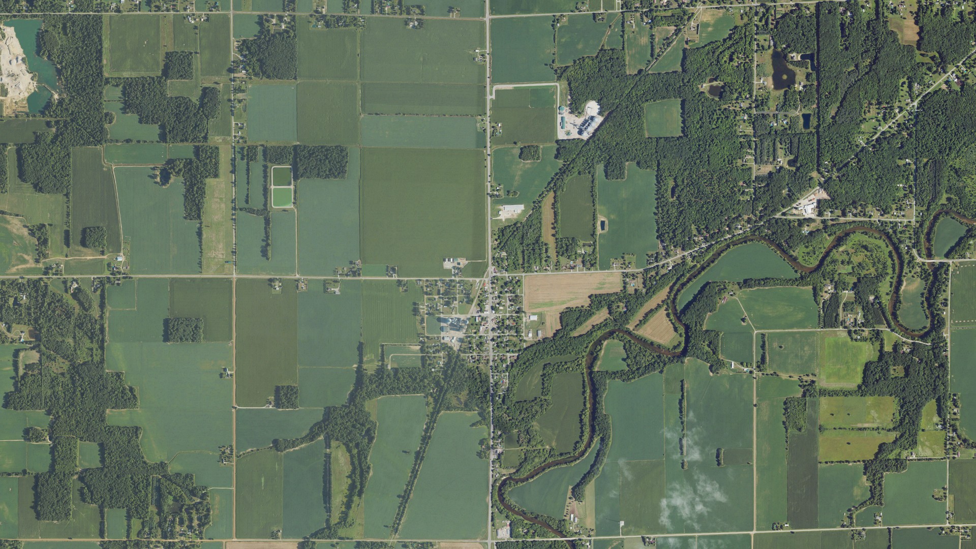 Natural-color aerial photograph of land around Oakley, Michigan