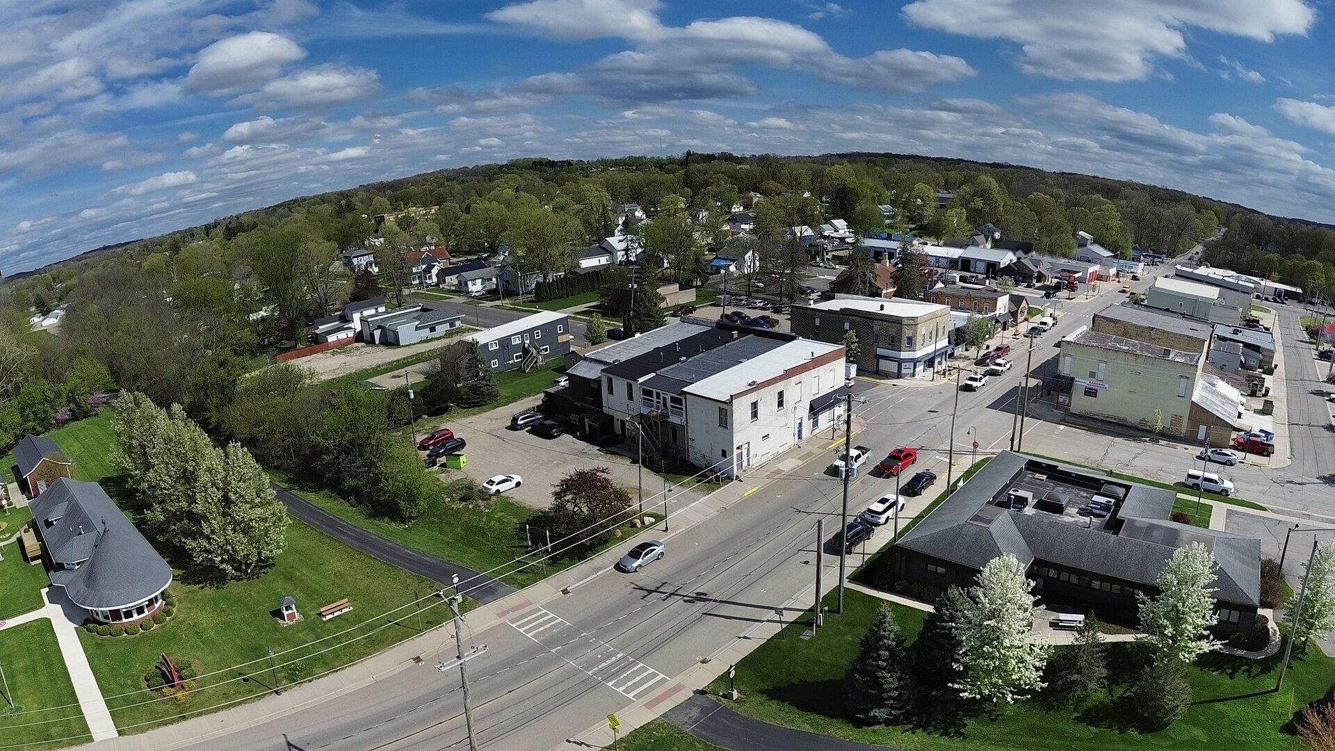 Saranac, Michigani in May 2025