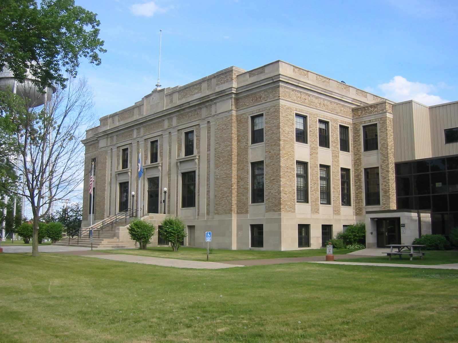 w:Aitkin County Courthouse in w:Aitkin, Minnesota.