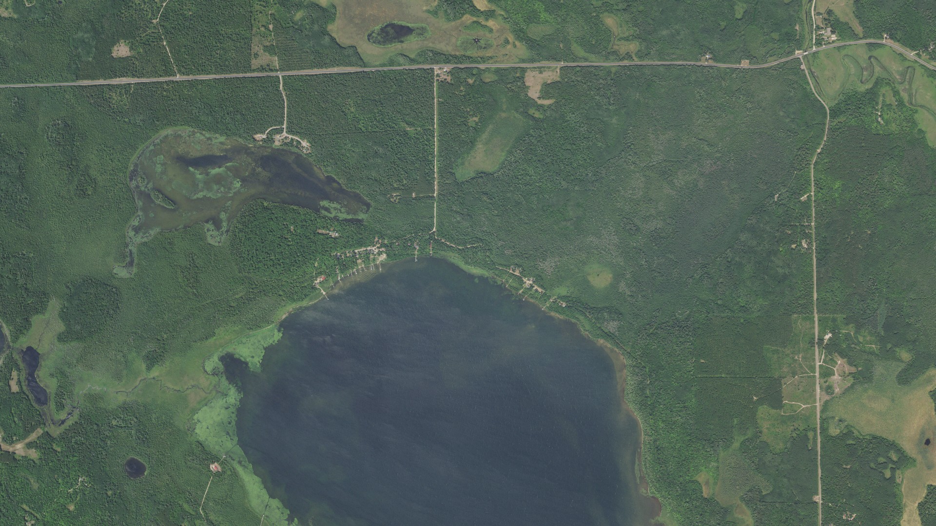 Natural-color aerial photograph of land around Sugar Bush, Minnesota