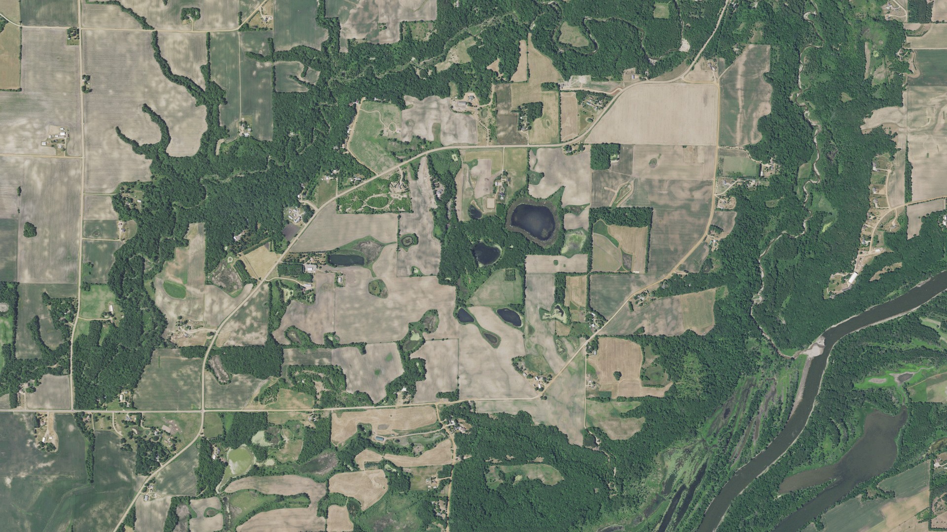 Aerial view of land around San Francisco, Minnesota