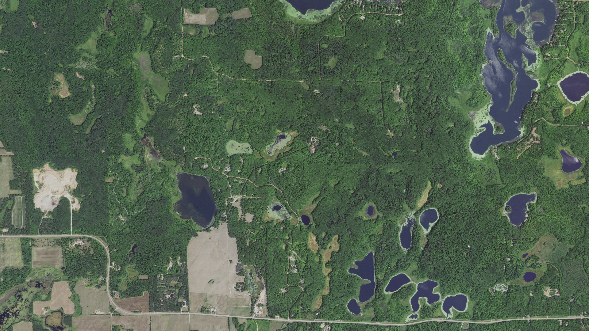 Natural-color aerial photograph of land around Garrison, Minnesota