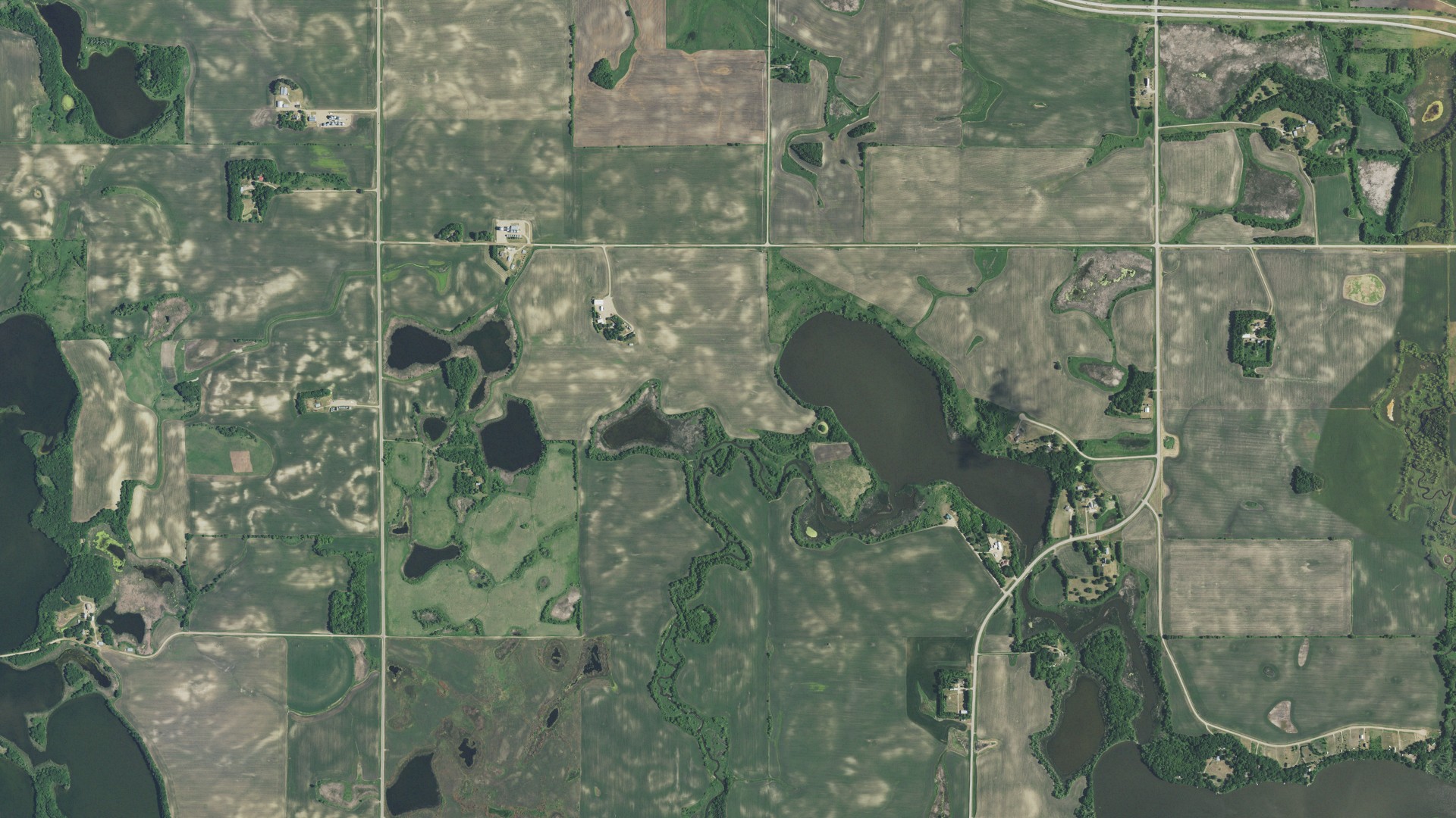 Aerial view of land around Evansville, Minnesota