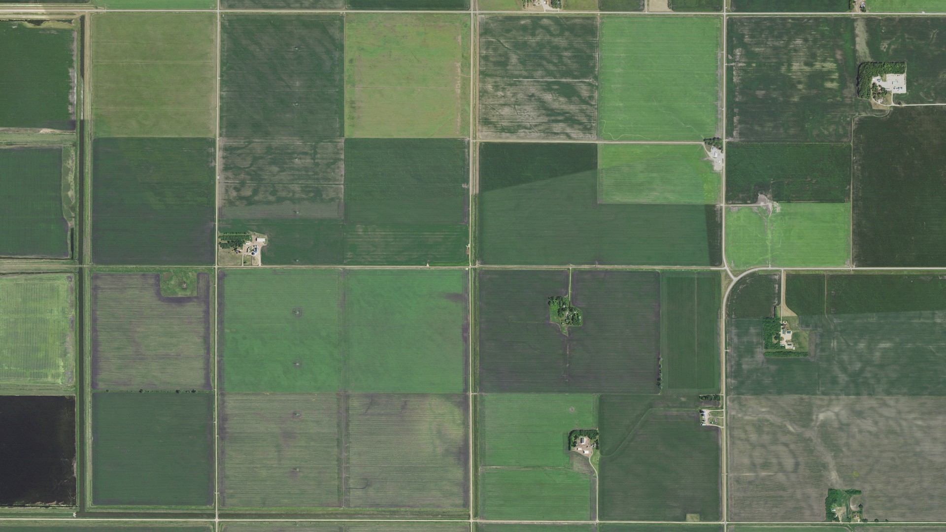 Aerial view of land around North Ottawa, Minnesota