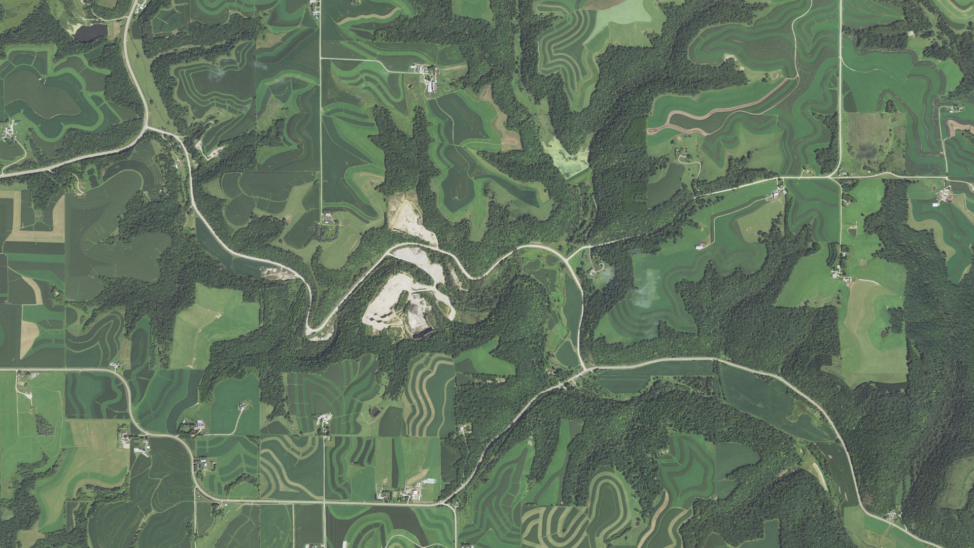 Natural-color aerial photograph of land around Mayville, Minnesota