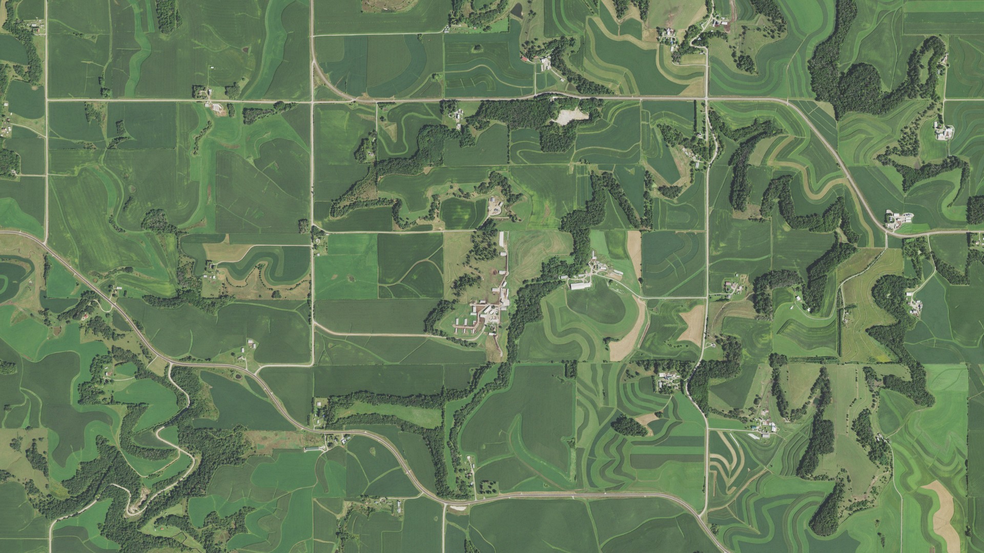 Natural-color aerial photograph of land around Wilmington, Minnesota