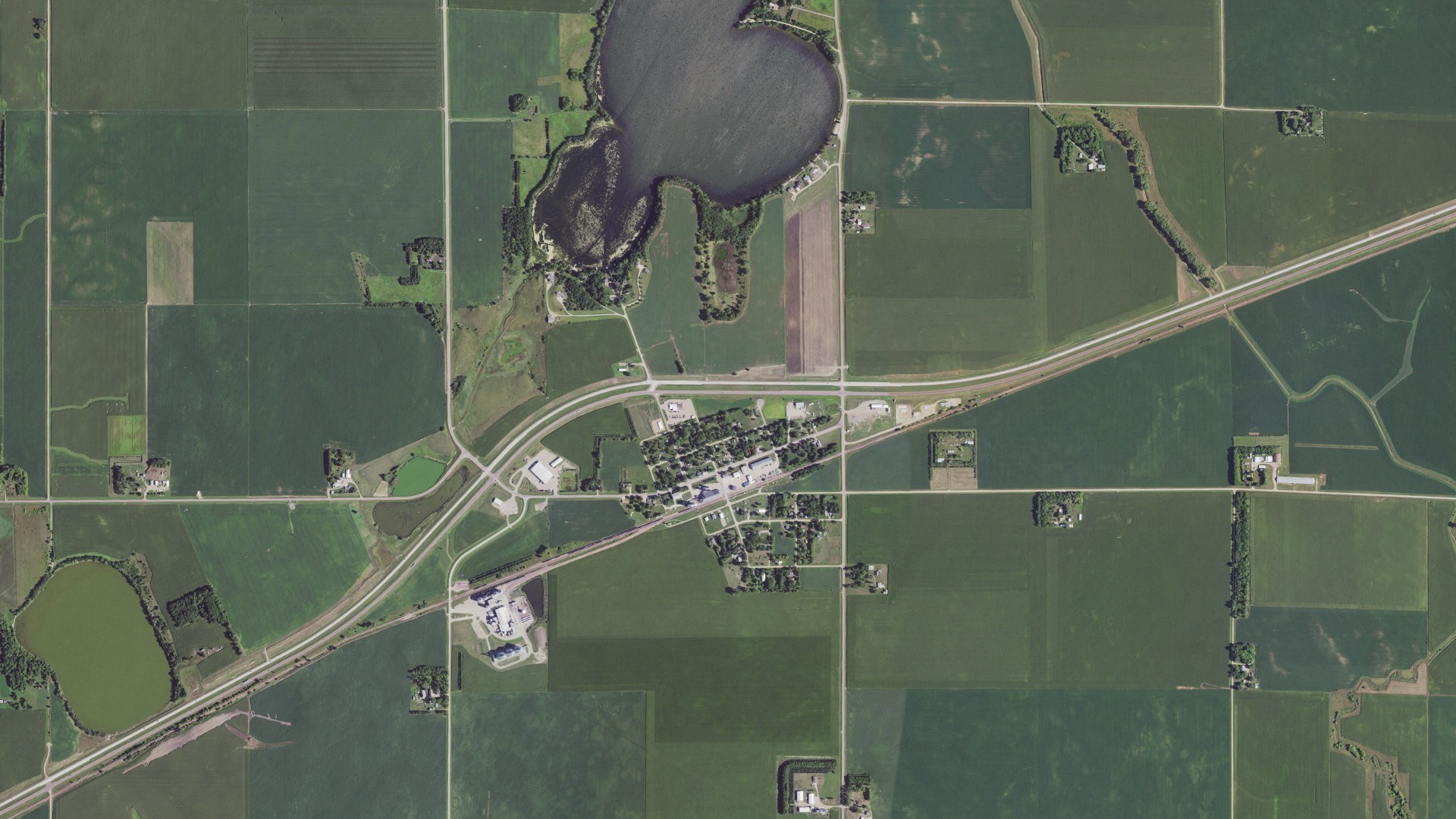 Natural-color aerial photograph of land around Bingham Lake, Minnesota