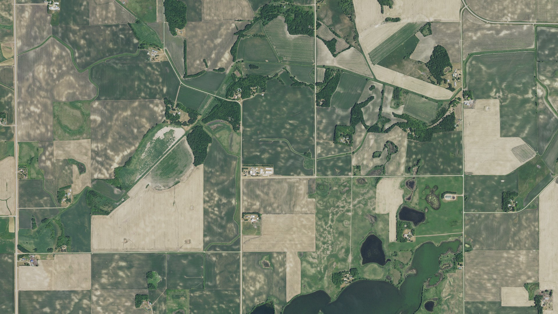 Aerial view of land around Arctander, Minnesota