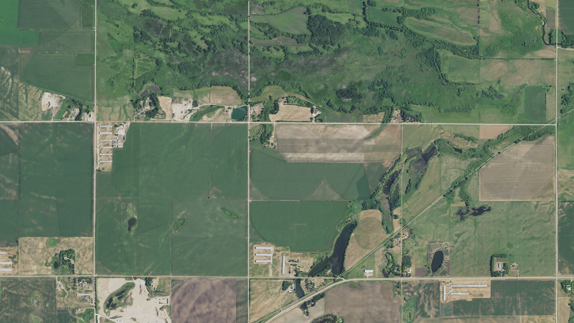 Aerial view of land around Roseville, Minnesota