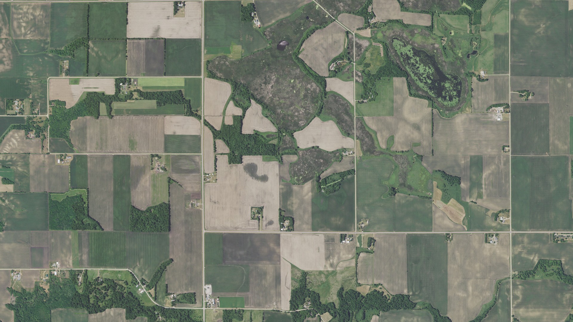 Aerial view of land around Sharon, Minnesota