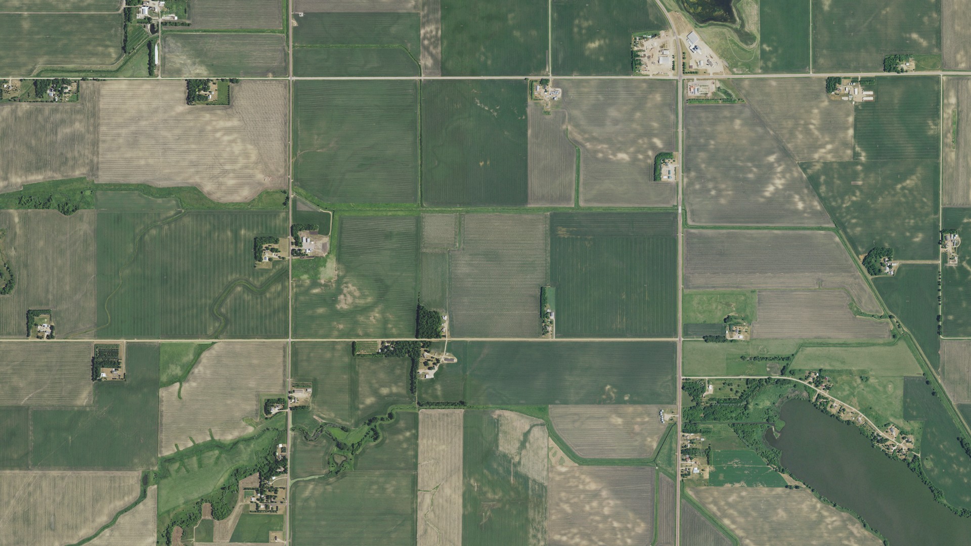 Aerial view of land around Lake Marshall, Minnesota