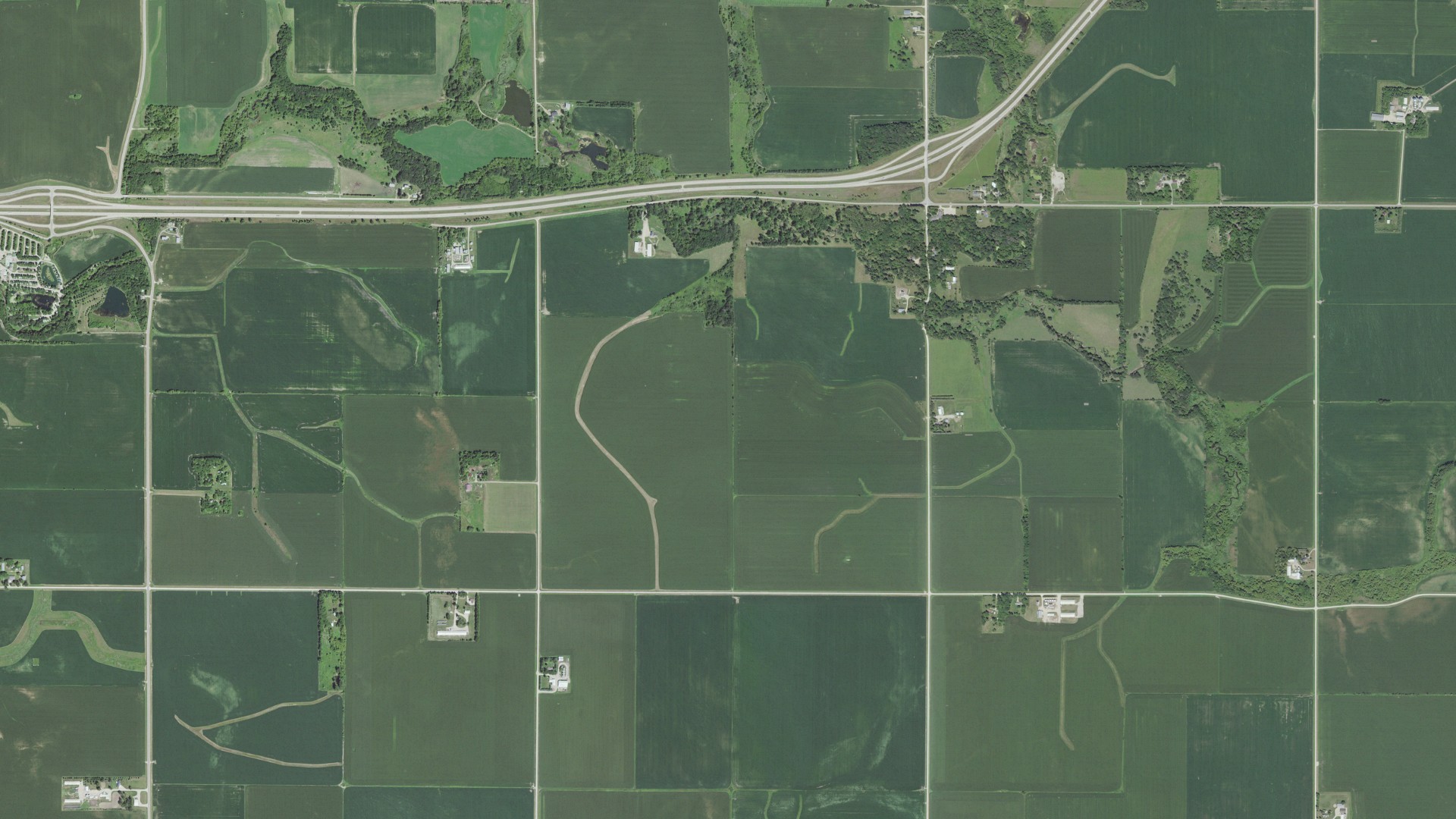 Natural-color aerial photograph of land around Mower County, Minnesota