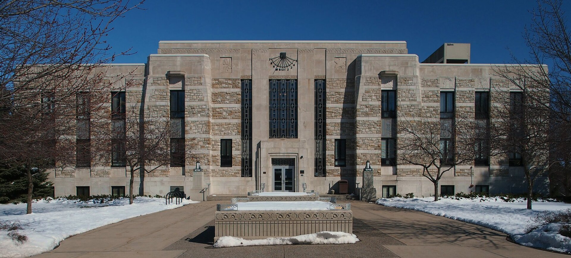 Rice County Courthouse, 218 3rd St NW, Faribault, Minnesota, USA.