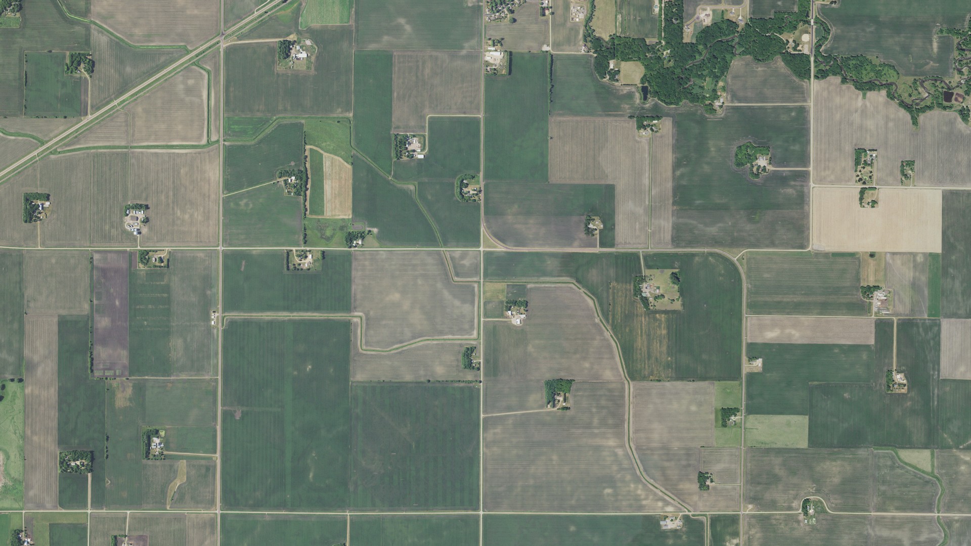 Aerial view of land around Arlington, Minnesota