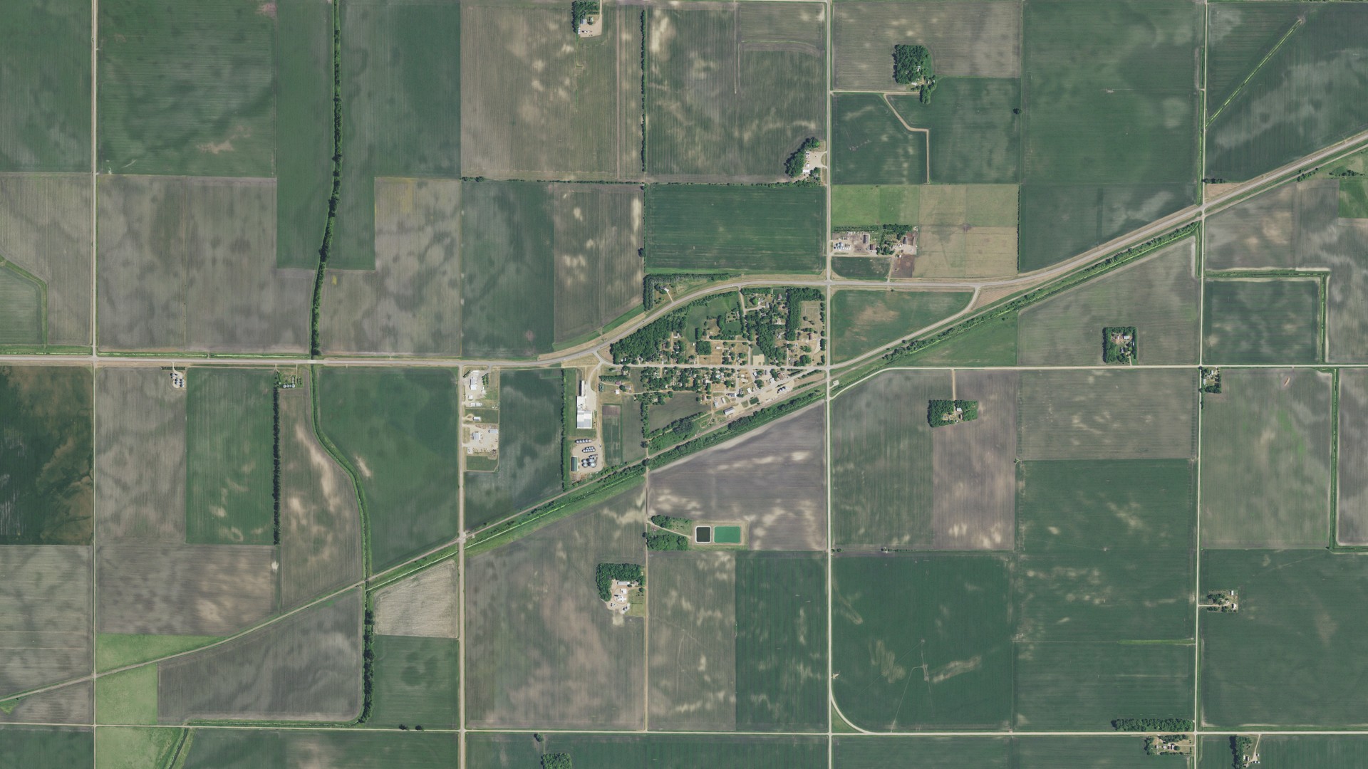 Natural-color aerial photograph of land around Danvers, Minnesota