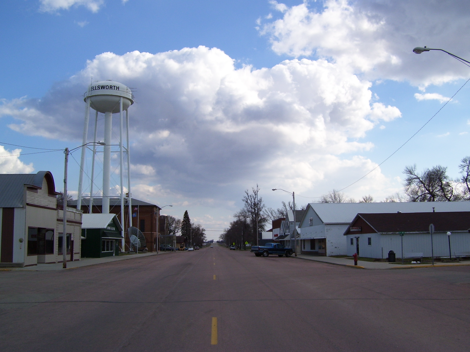 Street scene in Ellsworth, Minnesota