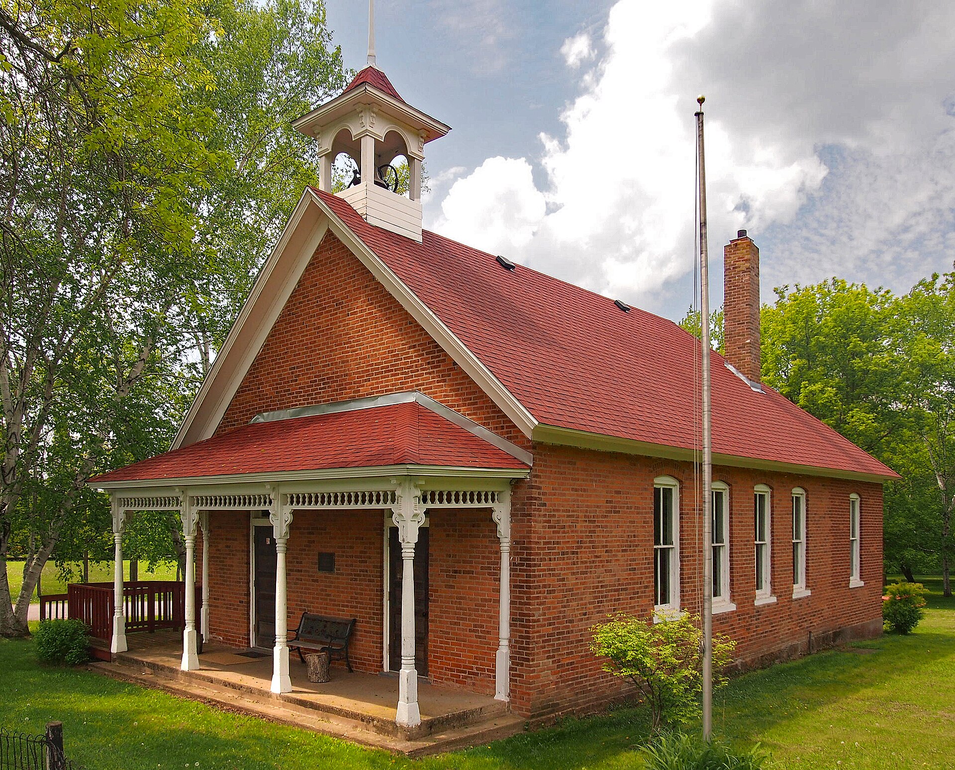Hay Lake School, 14020 195th St, Scandia, Minnesota, USA.
