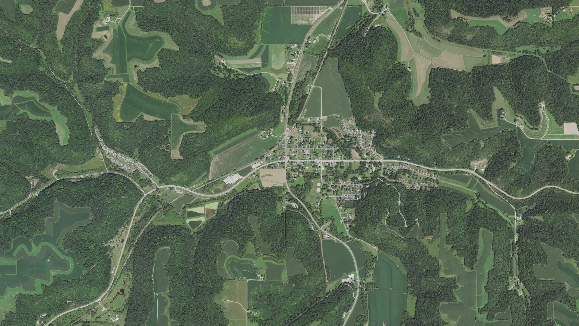 Natural-color aerial photograph of land around Stockton, Minnesota