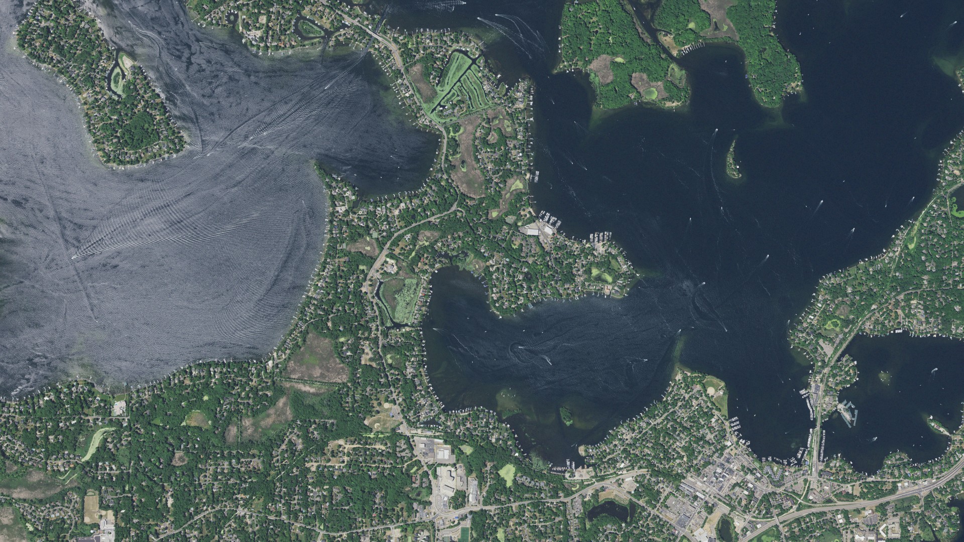 Natural-color aerial photograph of land around Tonka Bay, Minnesota
