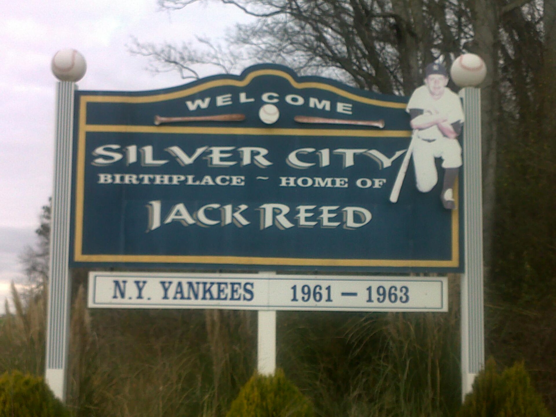 Sign along US 49W indicating Silver City as the birthplace of MLB player Jack Reed — Mississippi