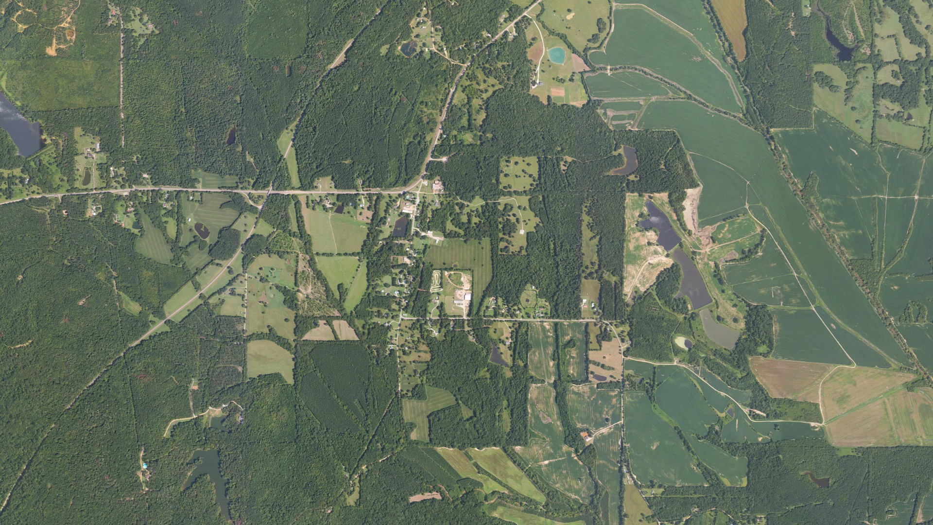 Natural-color aerial photograph of land around Van Vleet, Mississippi