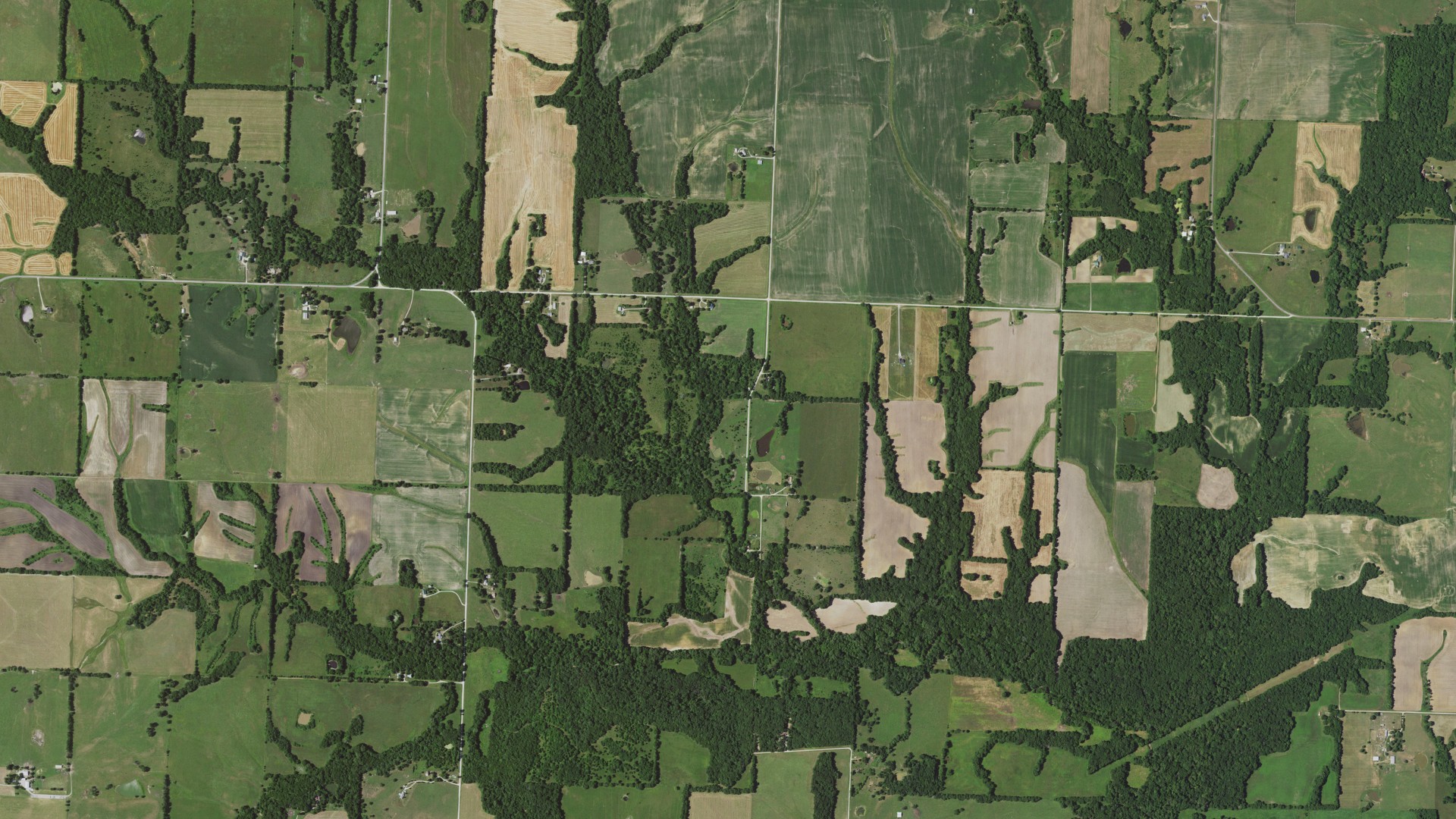 Aerial view of land around Spruce, Missouri