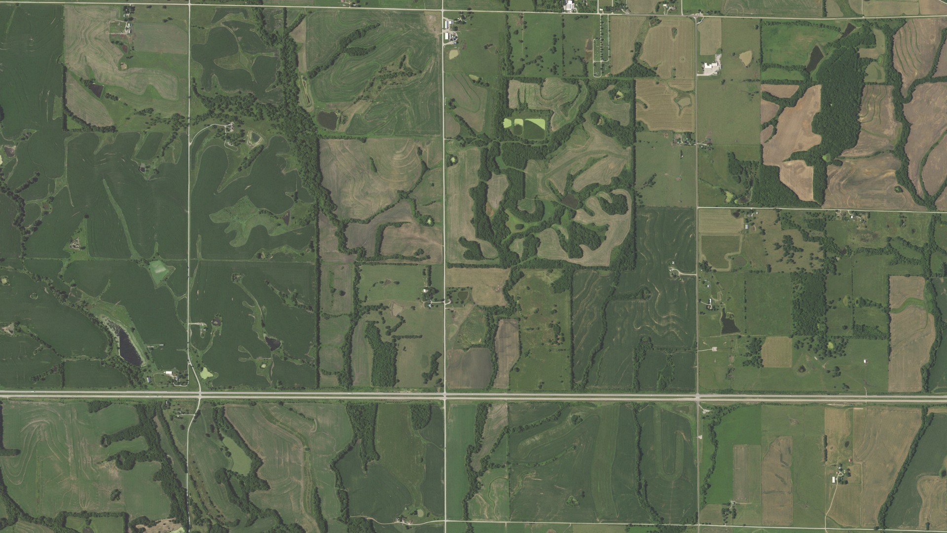 Aerial view of land around Breckenridge, Missouri