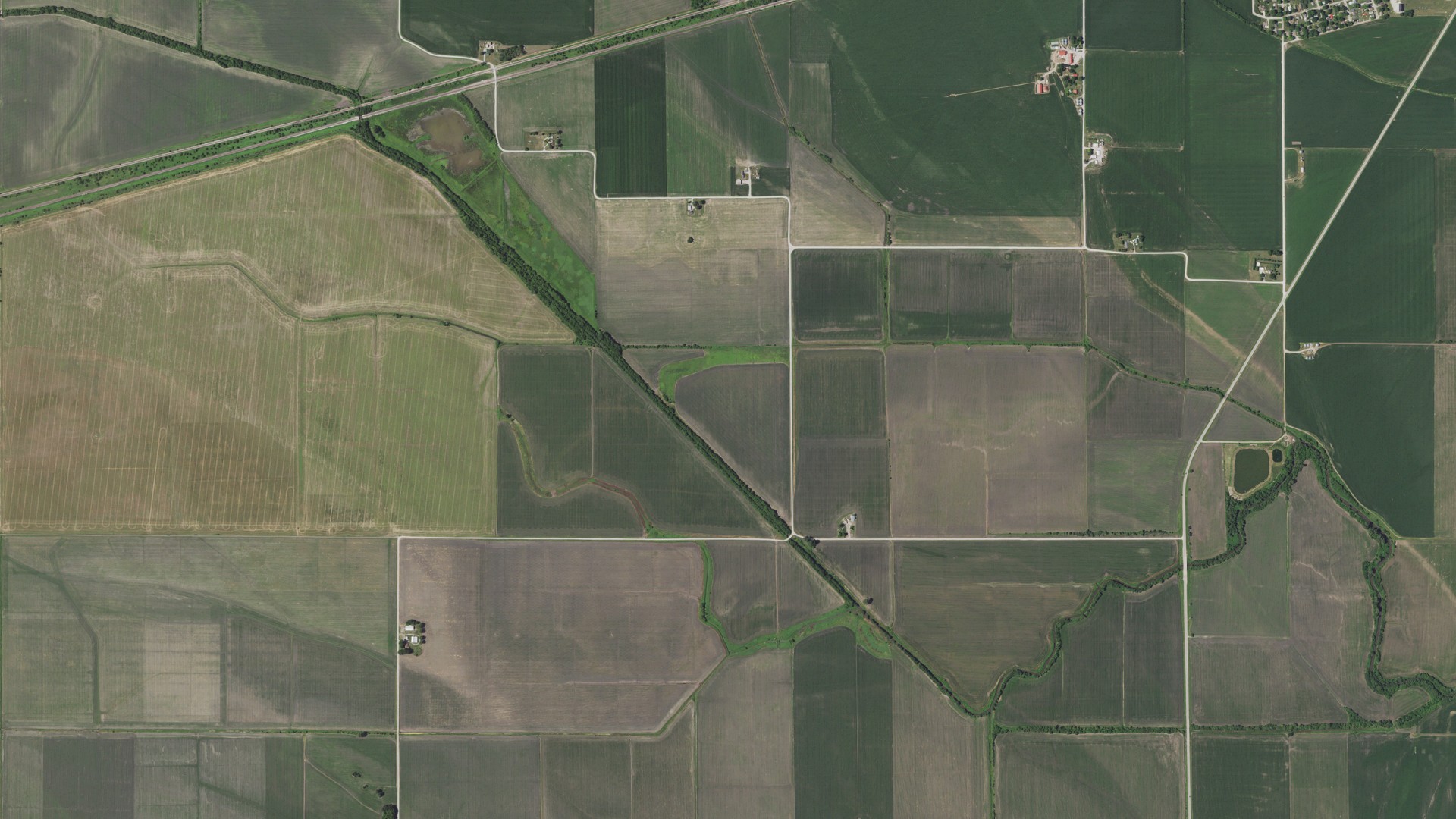 Aerial view of land around Egypt, Missouri